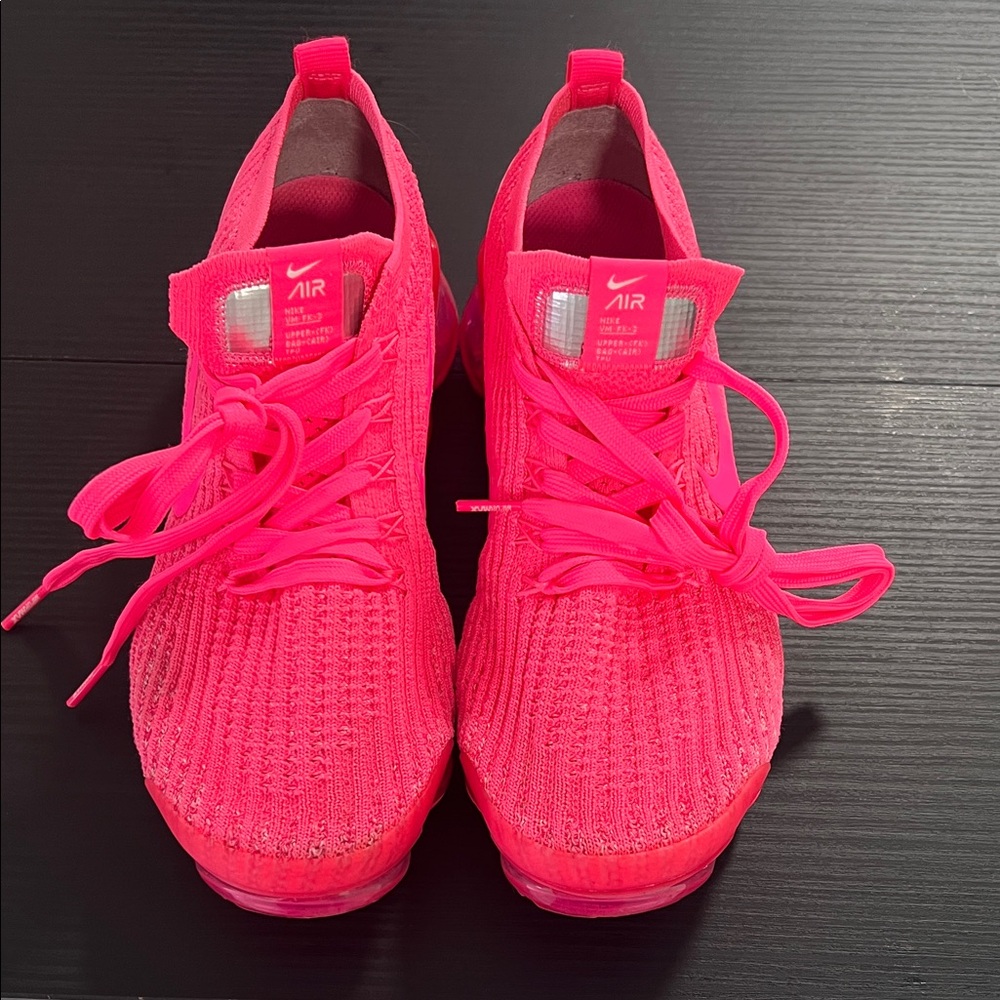 Nike Air Vapormax Flyknit 3 Pink Size 8